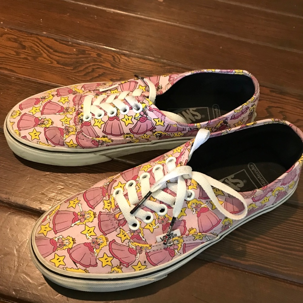 Nintendo Vans Limited Edition Peach 8.5